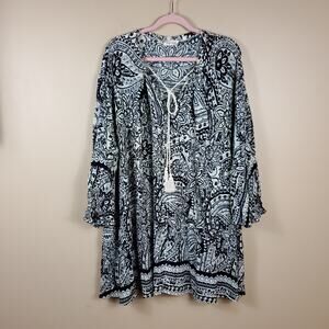 Lady's World Black and White Floral Print Bell Sleeve Tunic Blouse Size XXL